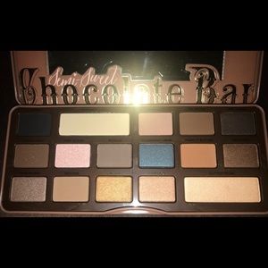 Too Faced Semi Sweet Chocolate Bar Palette  🍫